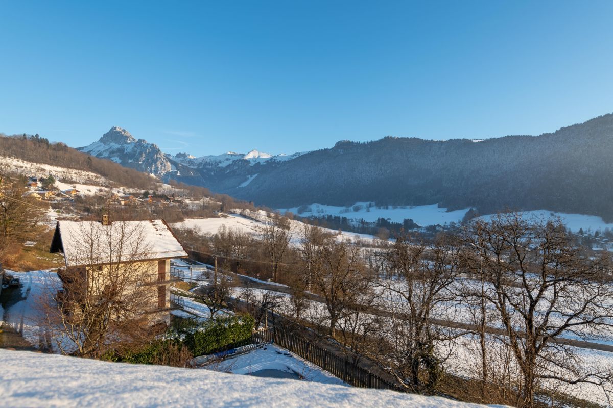 Hotel Le Bois Joli - Surrounding